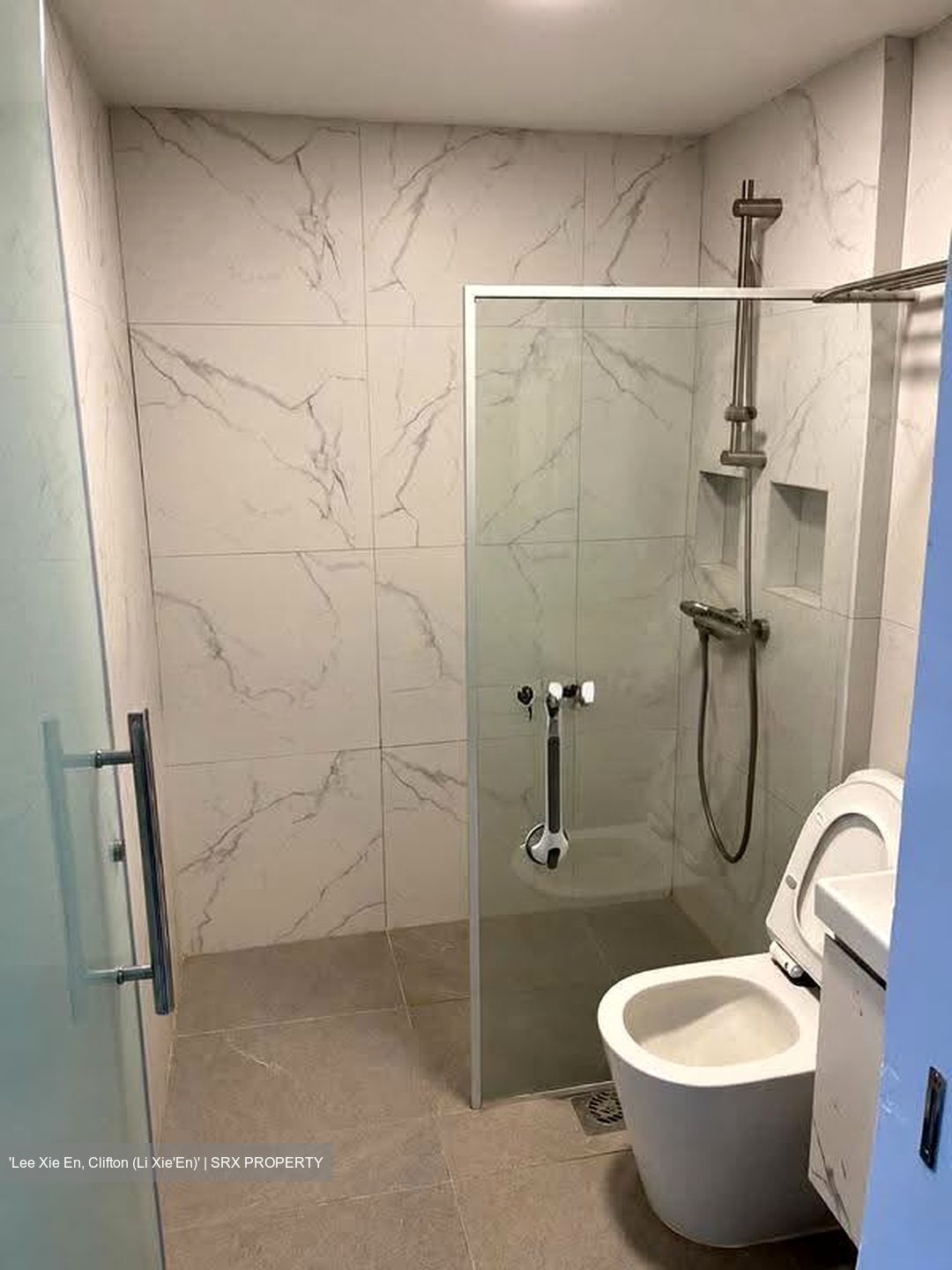 Ava Towers (D12), Apartment #637797251